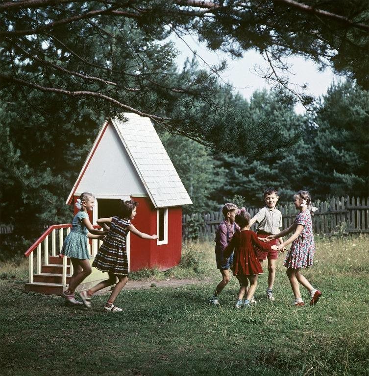Летняя дача московского детского сада N367 под Звенигородом, 1965 г.
