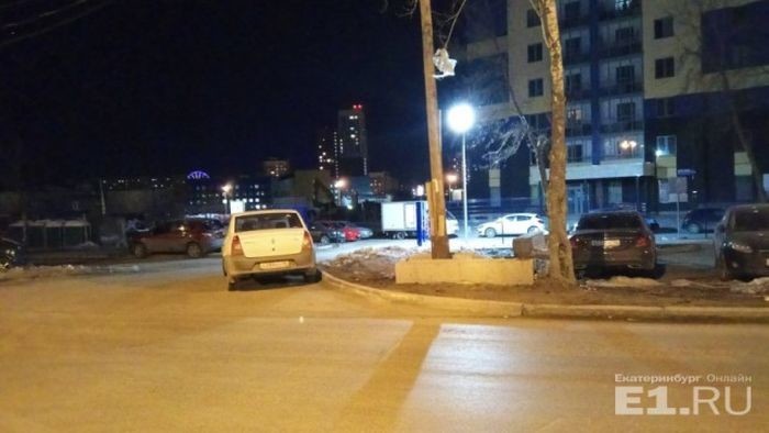 Автомобилисты Екатеринбурга, которым плевать на правила парковки