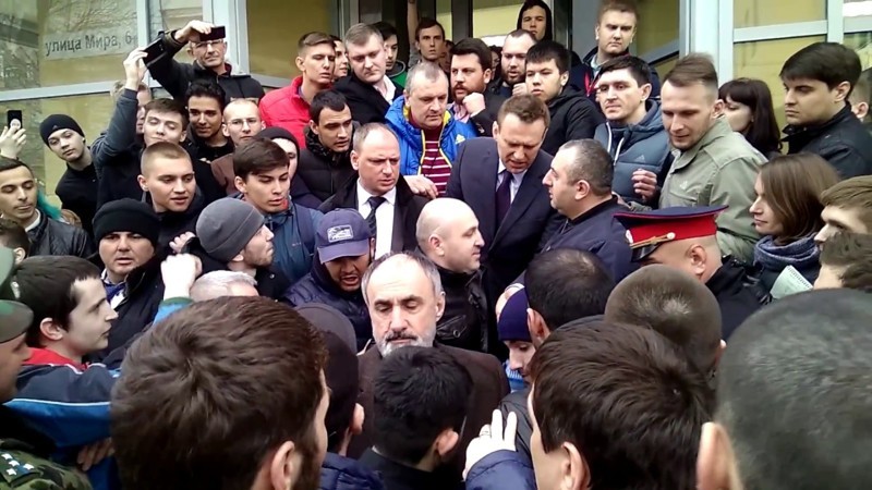 Навального избили в Волгограде 