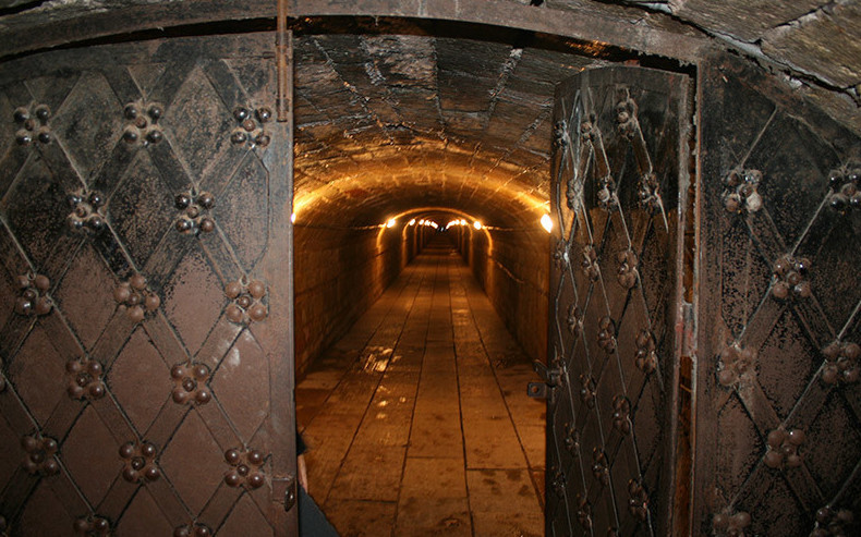 Подземелья Гатчинского дворца