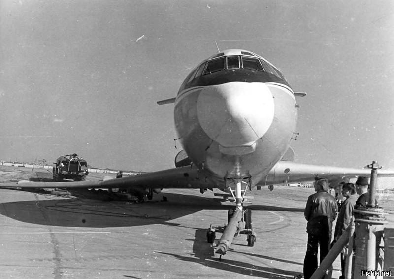 Ту-154, неудачно севший в аэропорту Якутска; 18-е мая 1979-го года