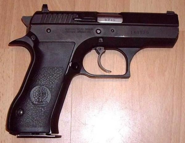 Пистолет Jericho 941 FS