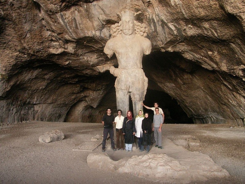 Статуя Шапура I (Colossal Statue of Shapur I): Иран