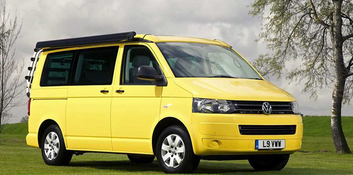 Volkswagen Transporter: любимый хиппимобиль шестидесятых