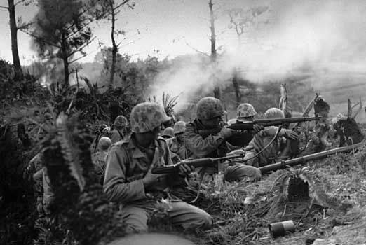 В это время на фронтах Второй мировой: Битва за Окинаву,  1 апреля — 23 июня 1945 г