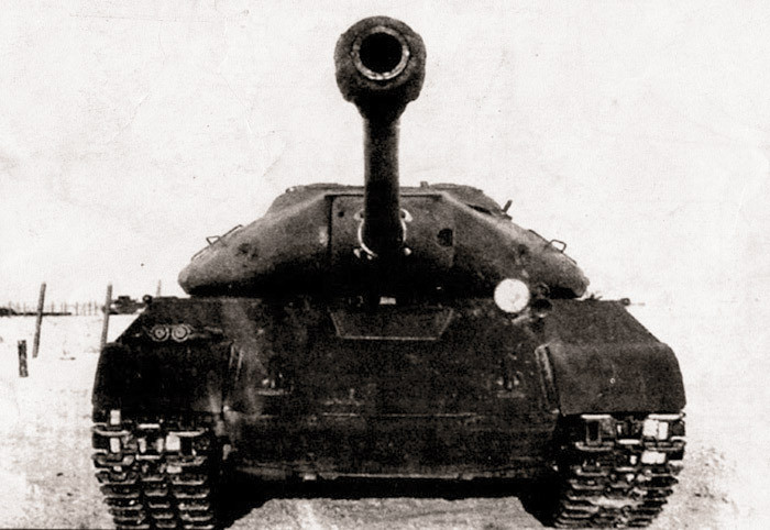 Опытный экземпляр тяжелого танка «Кировец-1» («Образец А»), разработанного на ЧКЗ