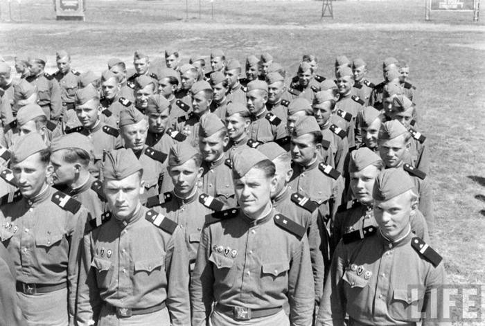 Советская армия в объективе американского журнала «LIFE»