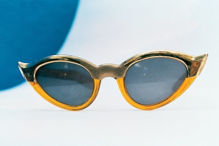 Классические солнцезащитные очки "кошачий глаз"