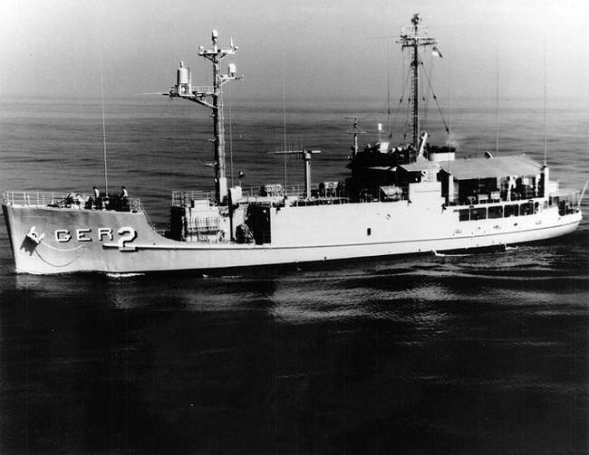 В 1968 году северокорейские вооруженные силы захватили американский корабль-разведчик "Пуэбло". Теперь он находится на вечной стоянке у набережной в Пхеньяне