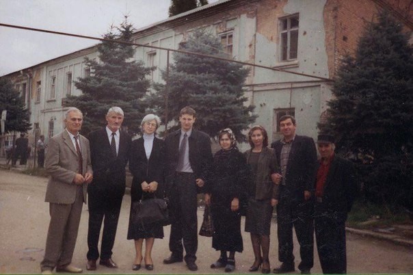 Анна Политковская, Станислав Маркелов, Наталья Эстемирова. Грозный, 2005 год, здание суда. Убили всех.