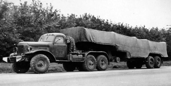 Секретный советский приоритет: активные военные автопоезда