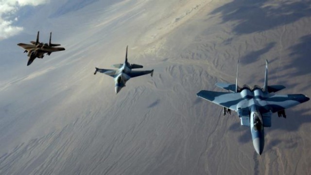 Пентагон заявил что США готовы сбивать российские и сирийские самолеты в Сирии