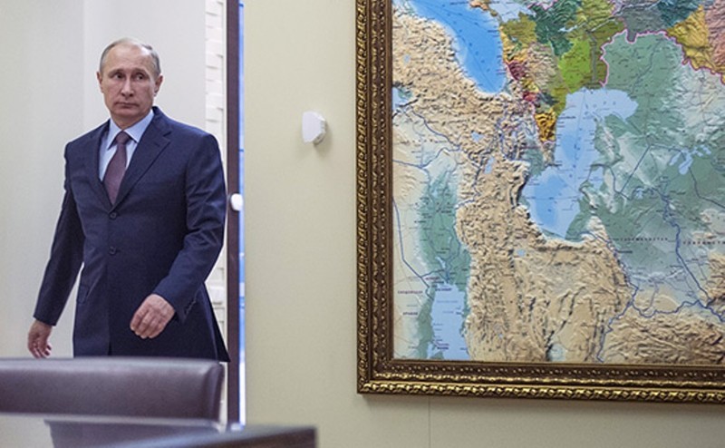 Путин призвал вернуть в старшие классы школы уроки географии