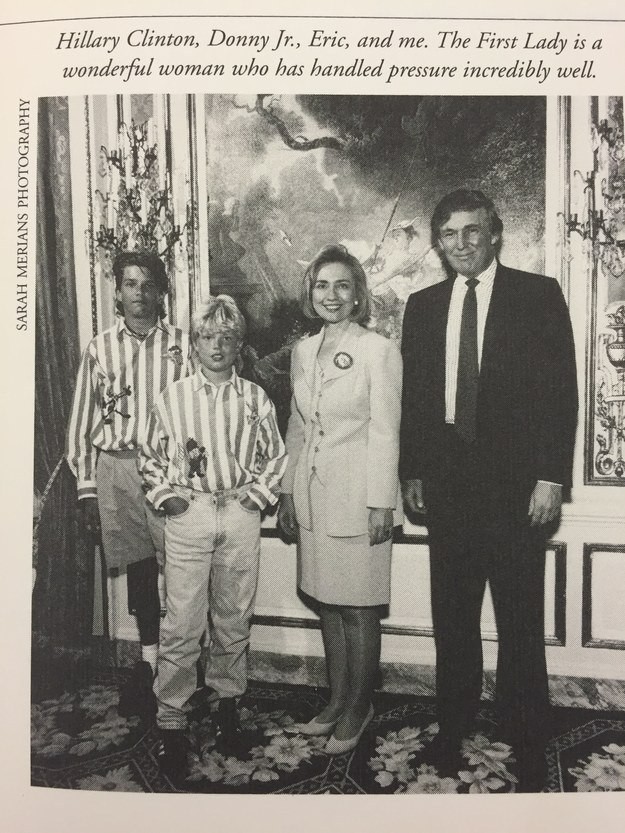 Дональд Трамп и его сыновья Дональд-младший и Эрик Трамп с Хиллари Клинтон в Белом доме в 1997 году,