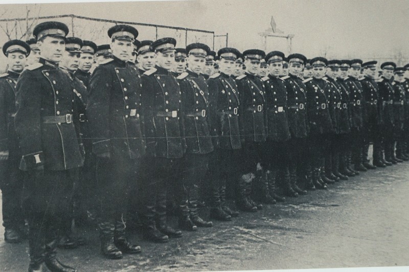 2. Созданы 1 мая 1935 года подразделения милиции по охране общественного порядка в метрополитене