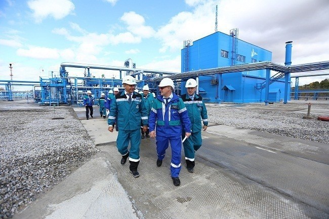  В Ханты-Мансийском АО запущен в эксплуатацию Южно-Приобский газоперерабатывающий завод.
