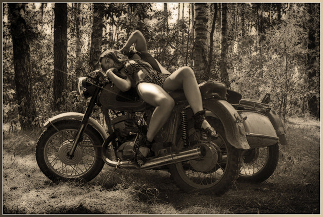 На мотоцикле можно было уехать в лес за грибами