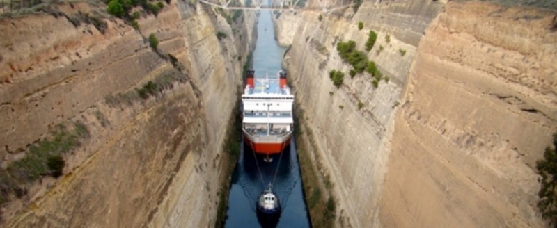 Как выглядит самый узкий судоходный канал