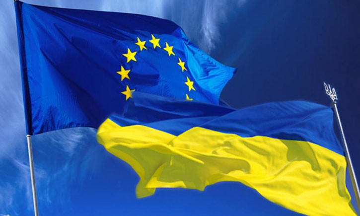 Петиция о реституции на сайте Порошенко: Украина не готова к настоящей Европе