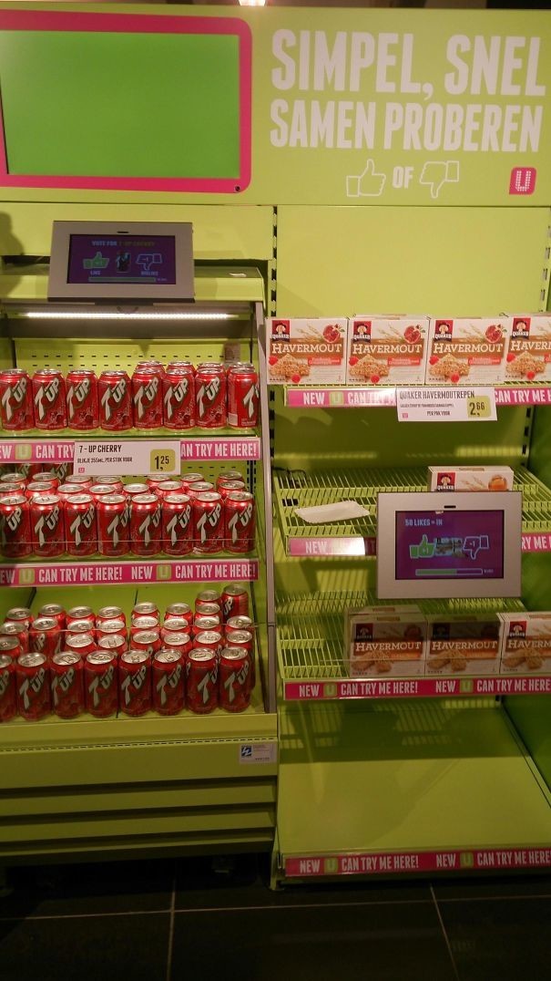 В супермаркете университета устраивают электронное голосование за новинки - если наберется 50 лайков от студентов, продукт оставляют в ассортименте