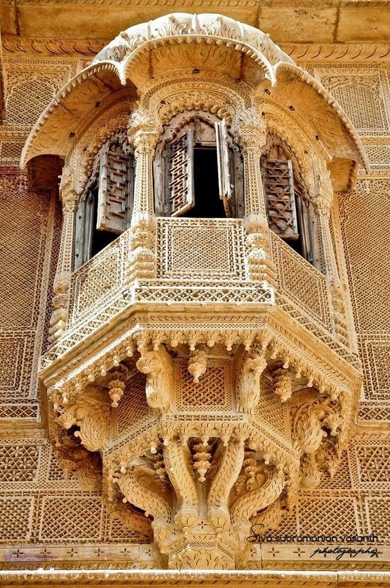 Балкончик в Индии