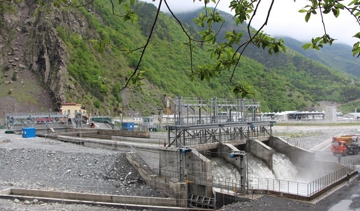 На Эзминской ГЭС в Северной Осетии завершили важный этап реконструкции станции
