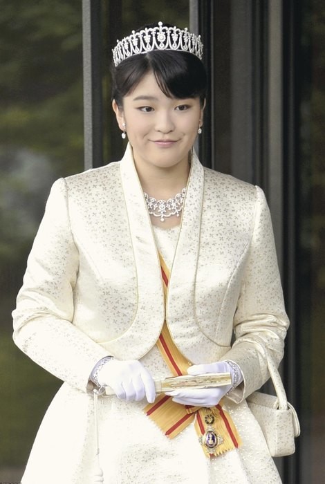 Японская принцесса готова отречься от титула и стать простолюдинкой ради любви