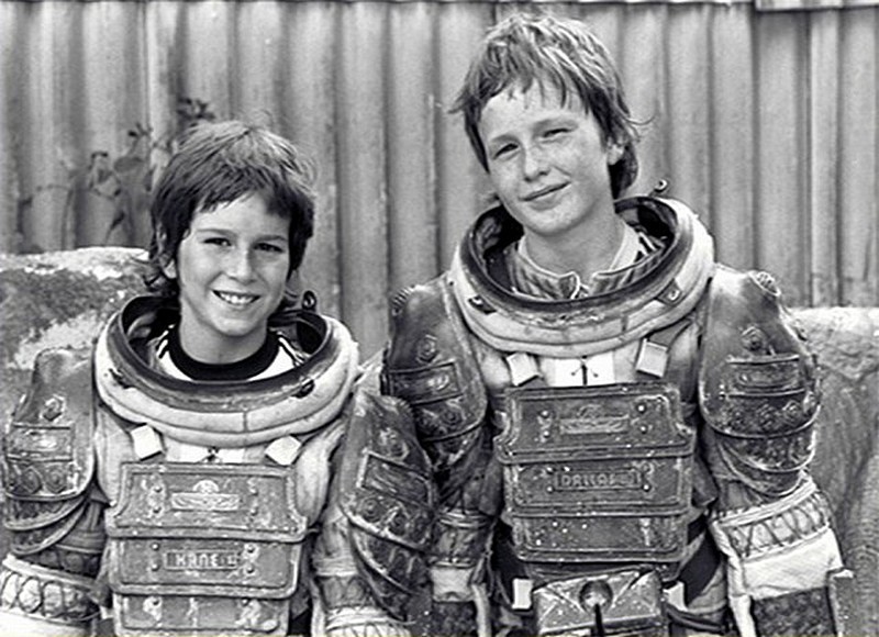 10. Люк и Джейк Скотты – сыновья Ридли, снимавшиеся в некоторых эпизодах фильма.