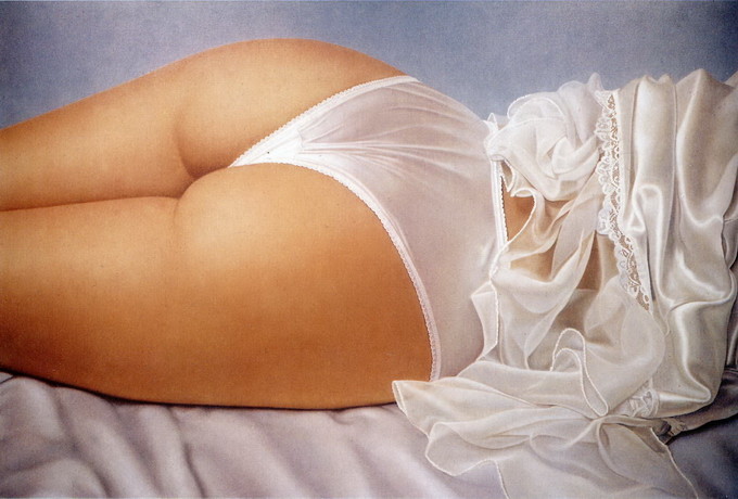 Этот художник рисует только фотреалистичные картины нижней части женского тела в нижнем белье