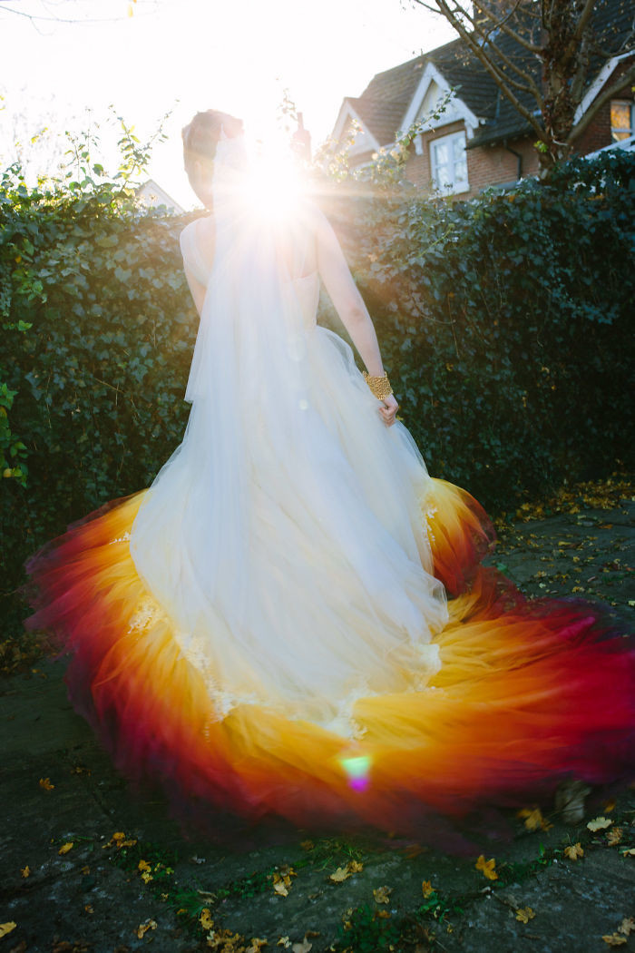 Необычное свадебное платье в стиле Dip-Dye