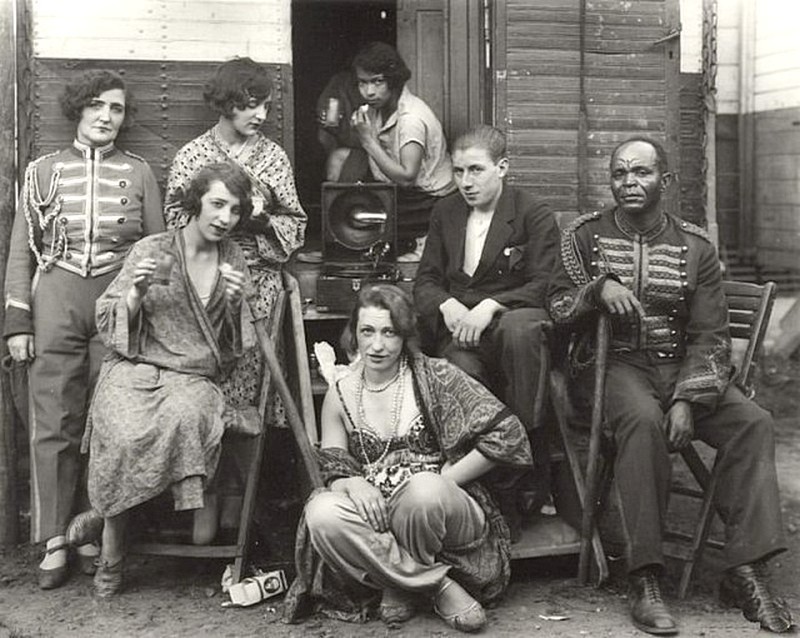 59. Артисты цирка, 1930-ые. 