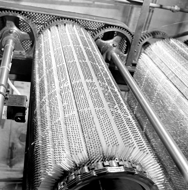  Швеция. Изготовление спичек на однои из спичечных фабрик. 1940 