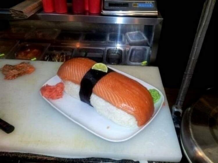 Жена сказала, что давно не ела суши… Я это исправил!