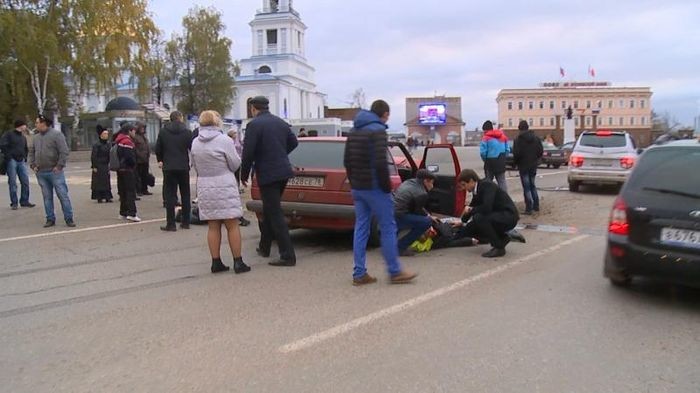 ДТП с участием пассажирского автобуса в Воткинске