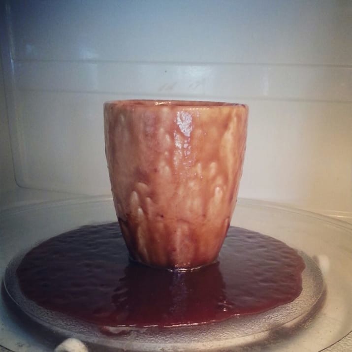Попытка приготовить шоколадный кекс в микроволновке