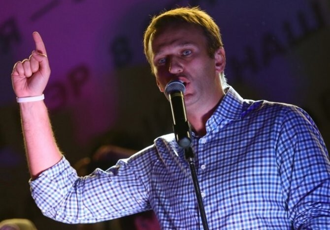 10 вопросов, на которые никогда не ответит Алексей Навальный