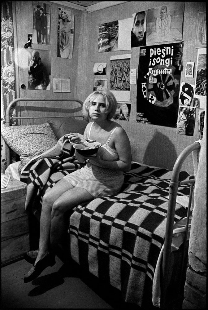 Студентка в общежитии, 1960–е годы, Казань