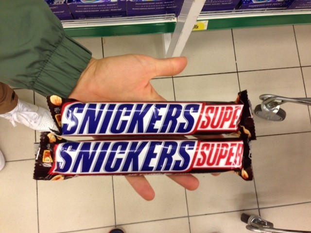 Естественно, сладости тоже в рекордсменах по калорийности: в двух Snickers Super около тысячи калорий