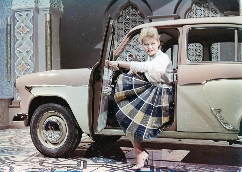 «Москвич-407» на ВДНХ, фото для журнала «За рулем», 1961 год: