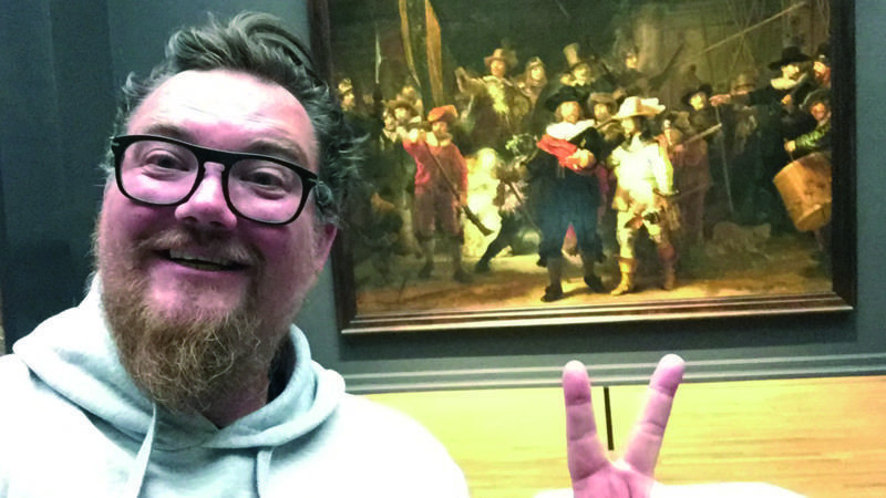 Посетителю музея в Амстердаме разрешили переночевать перед картиной Рембрандта