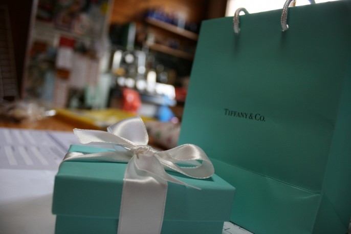 Я продал пакеты Tiffany за 3 000 рублей