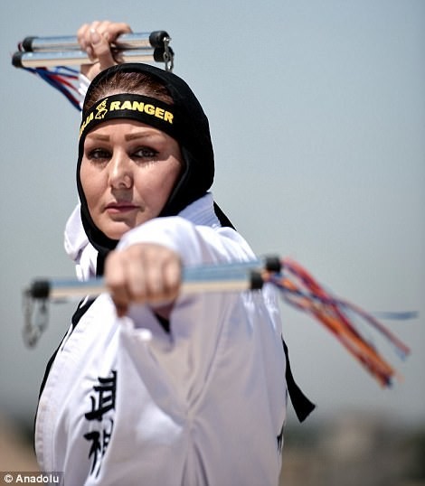 Иранские женщины-ниндзя - смертельное оружие, от которого не спастись