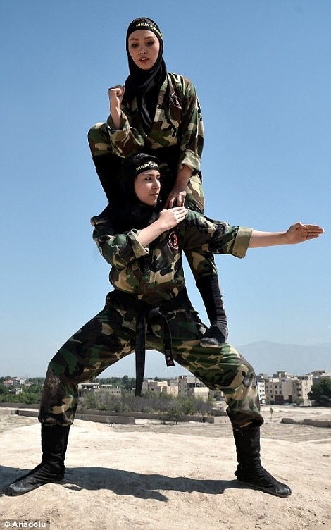 Иранские женщины-ниндзя - смертельное оружие, от которого не спастись