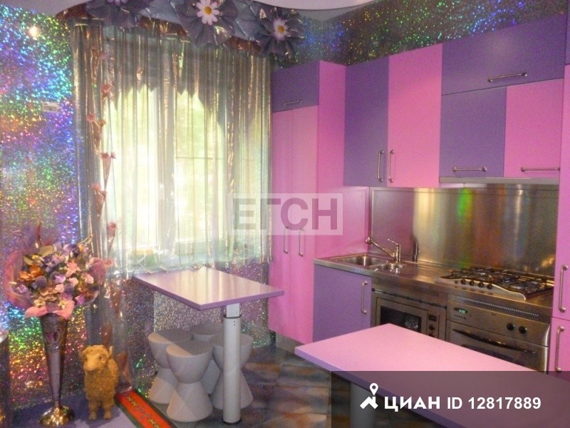 Необычный интерьер московской квартиры