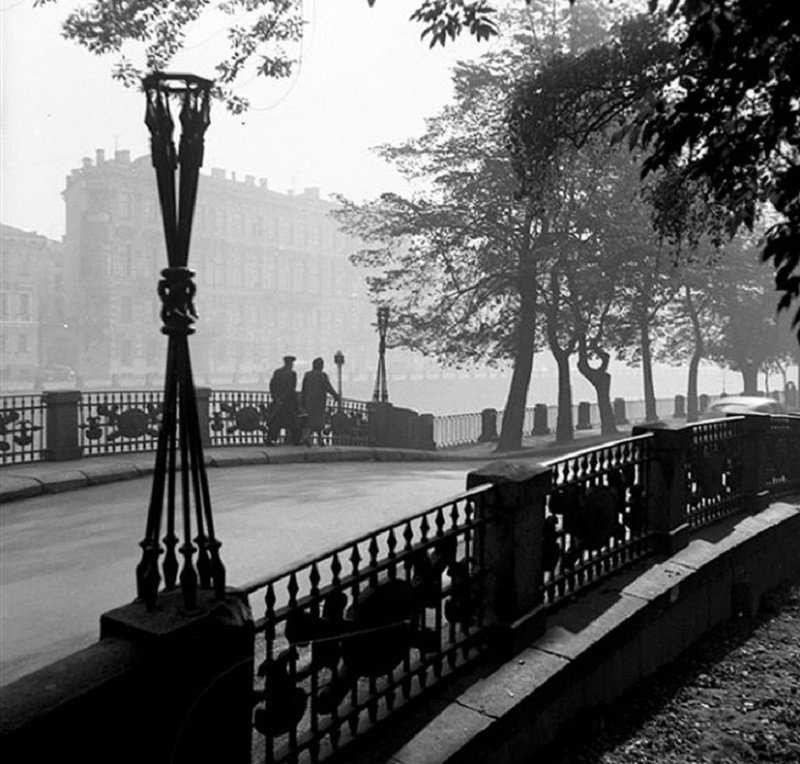 Из серии «Мосты Петербурга», 1957 год