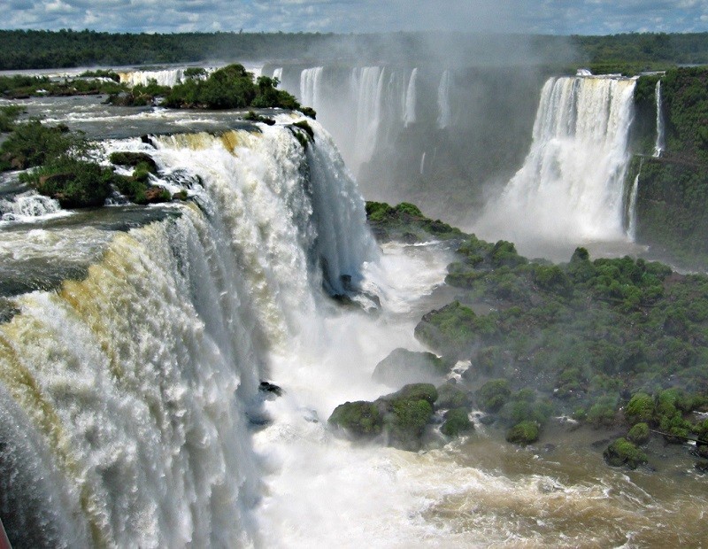 Водопады Игуасу (Аргентина, Бразилия)