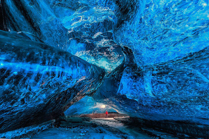 Пещера Vatnajokull Glacier, Исландия.