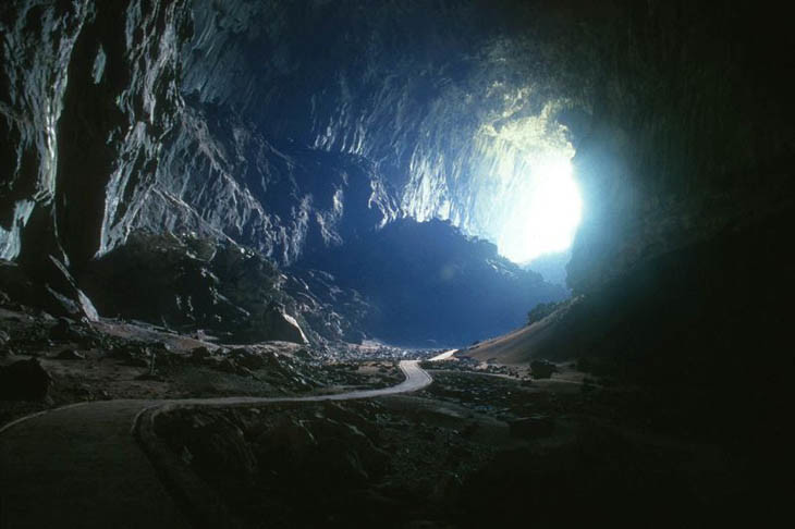 Пещера Deer, Малайзия.