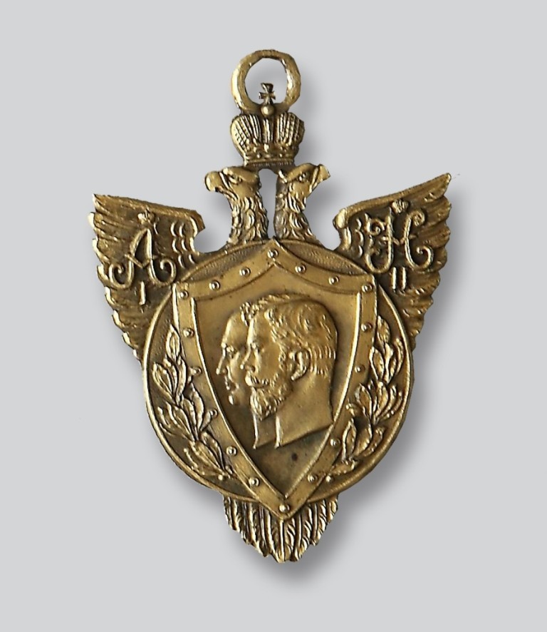 https://tn.fishki.net/26/upload/post/2017/06/17/2316724/23--avers-1812.jpg