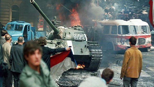 О Русских танках в Праге
